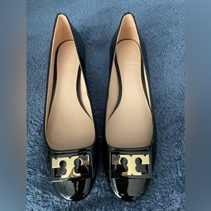 Tory Burch black Gigi pump